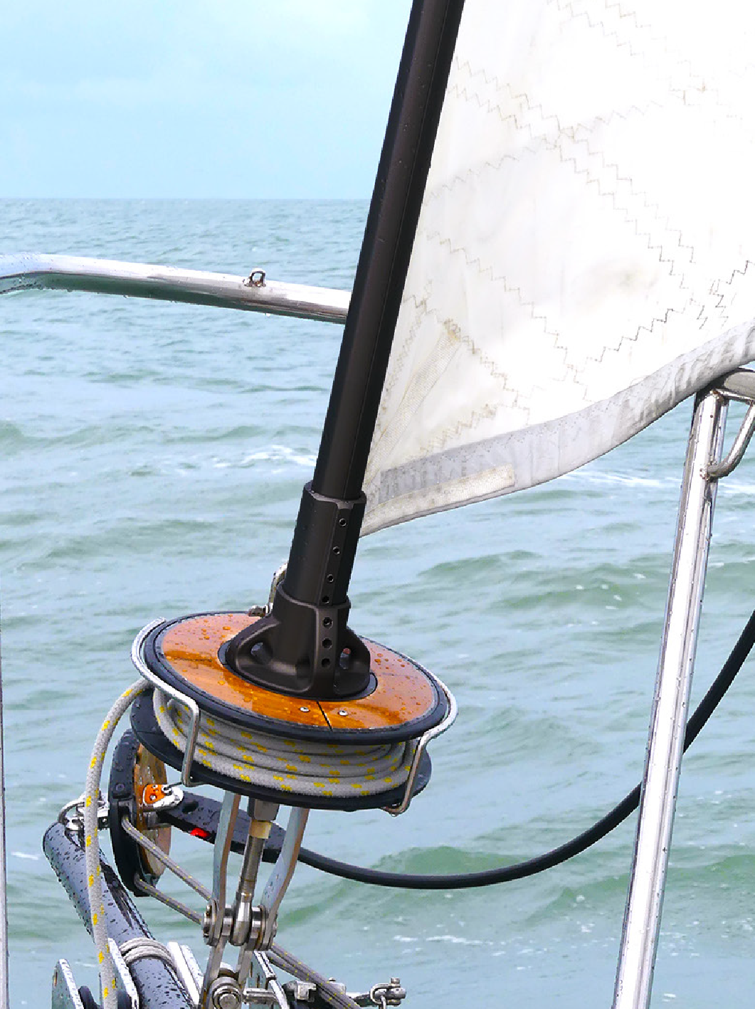 Sailing Hardware, Winches and Marine Deck Equipment