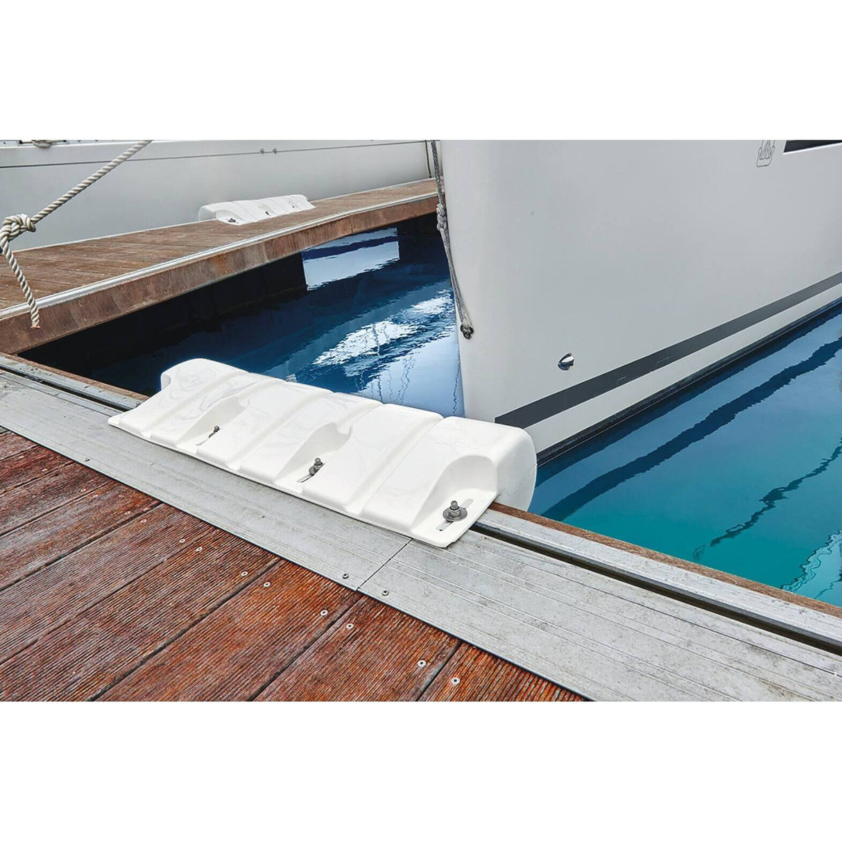 Fijación universal Plastimo Bumper® - Guardabarros de espuma de 3/4 (307 x 900 mm, blanco)