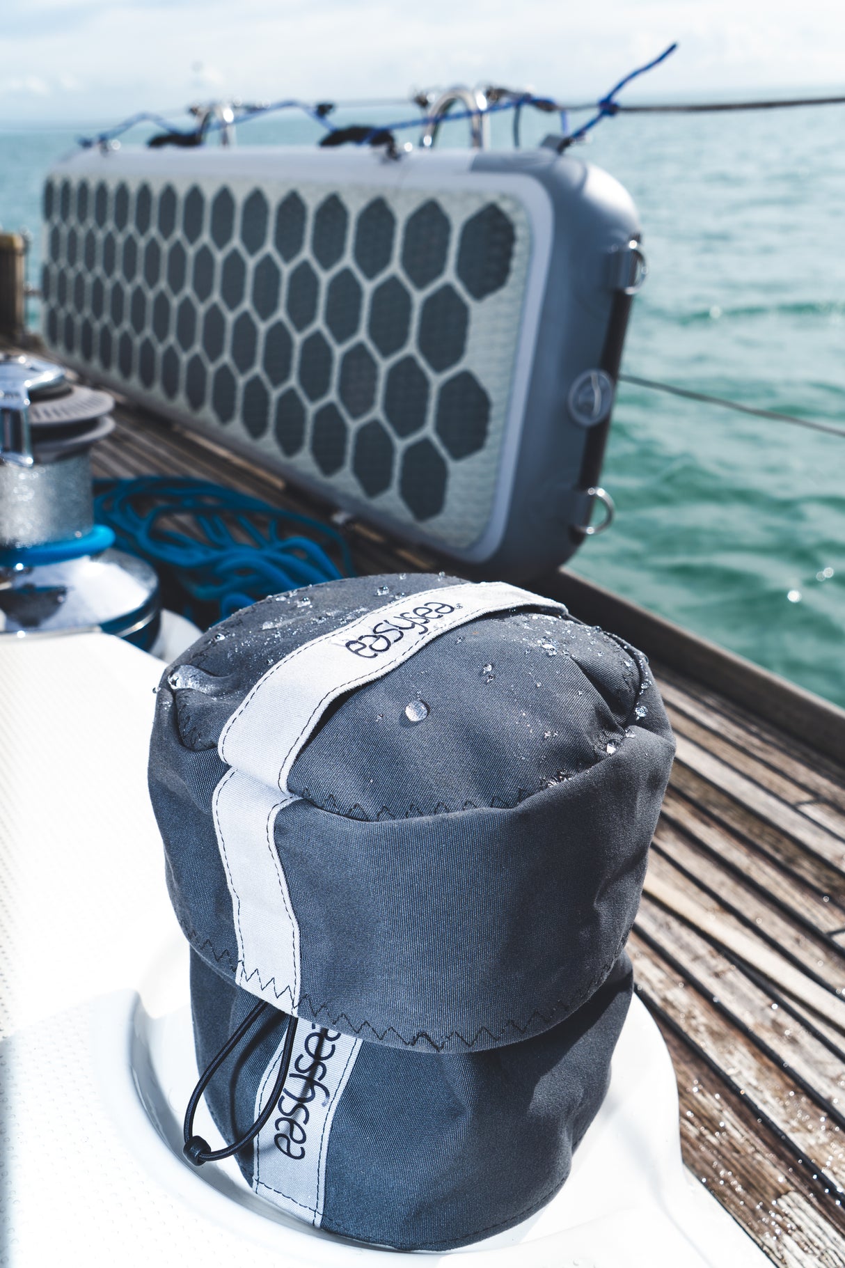 Easysea Flipper™ Anti-Mold Winch Cover