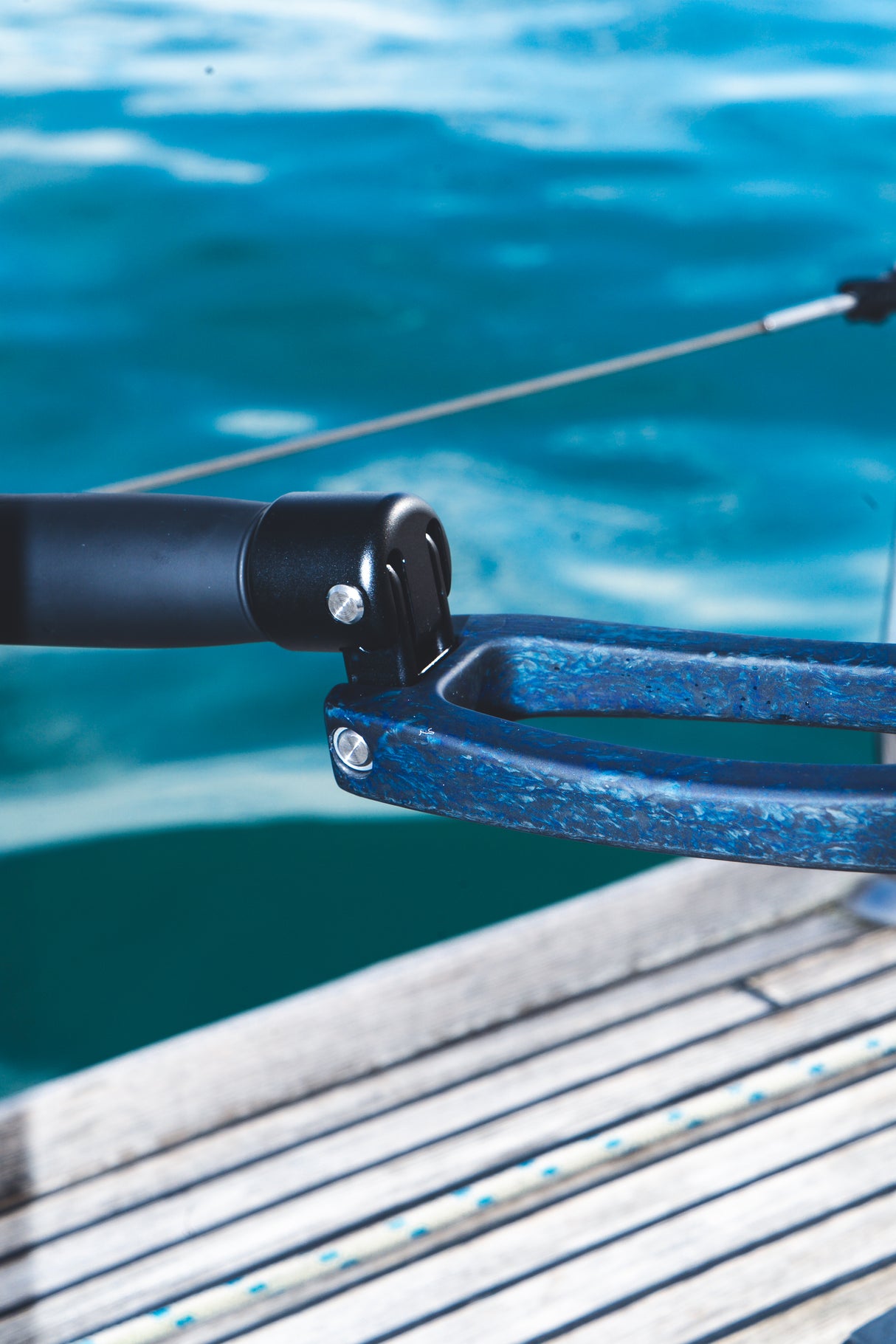 Easysea Flipper™ Max Carbon Folding Winch Handle