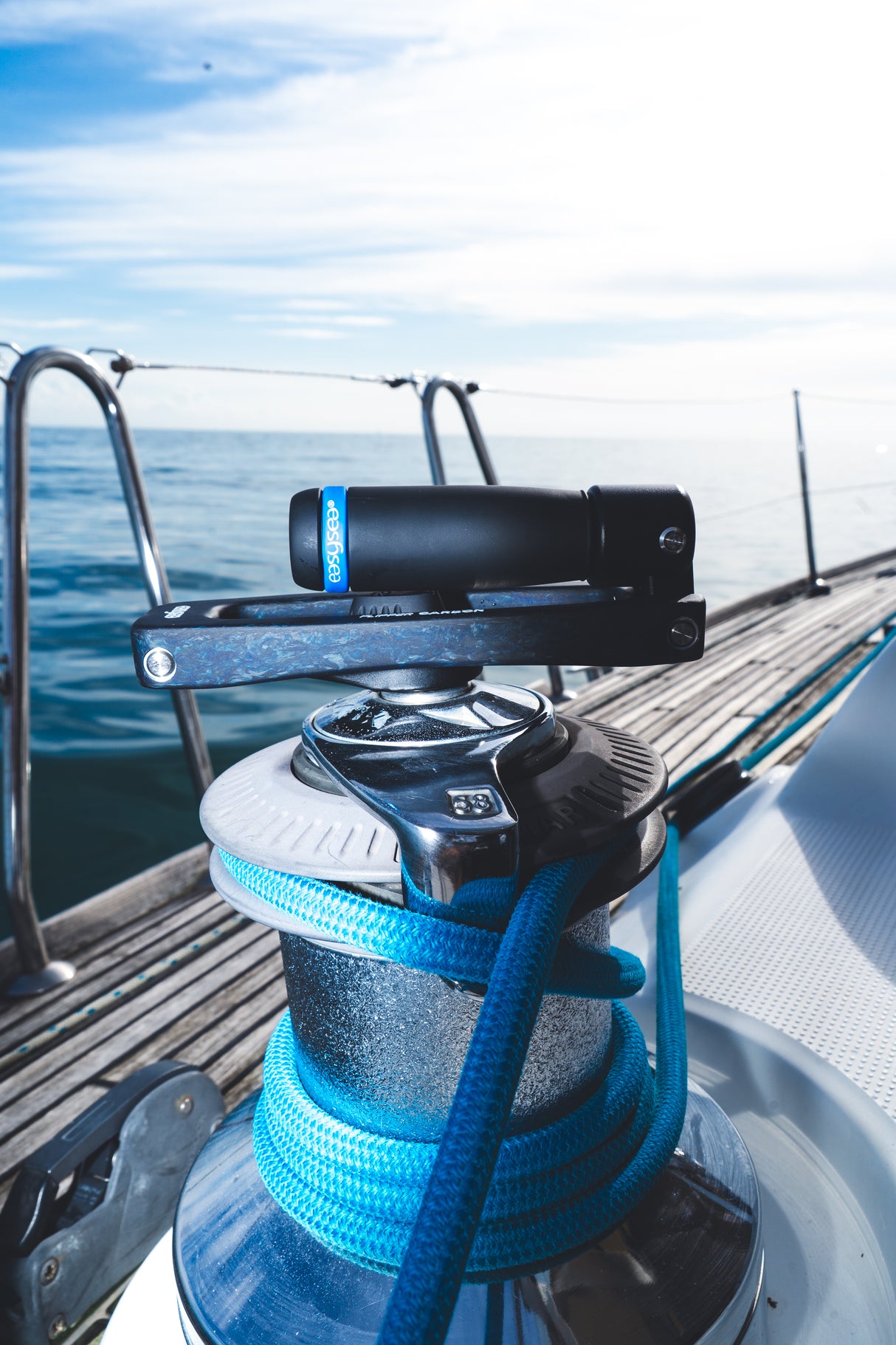 Easysea Flipper™ Max Carbon Folding Winch Handle