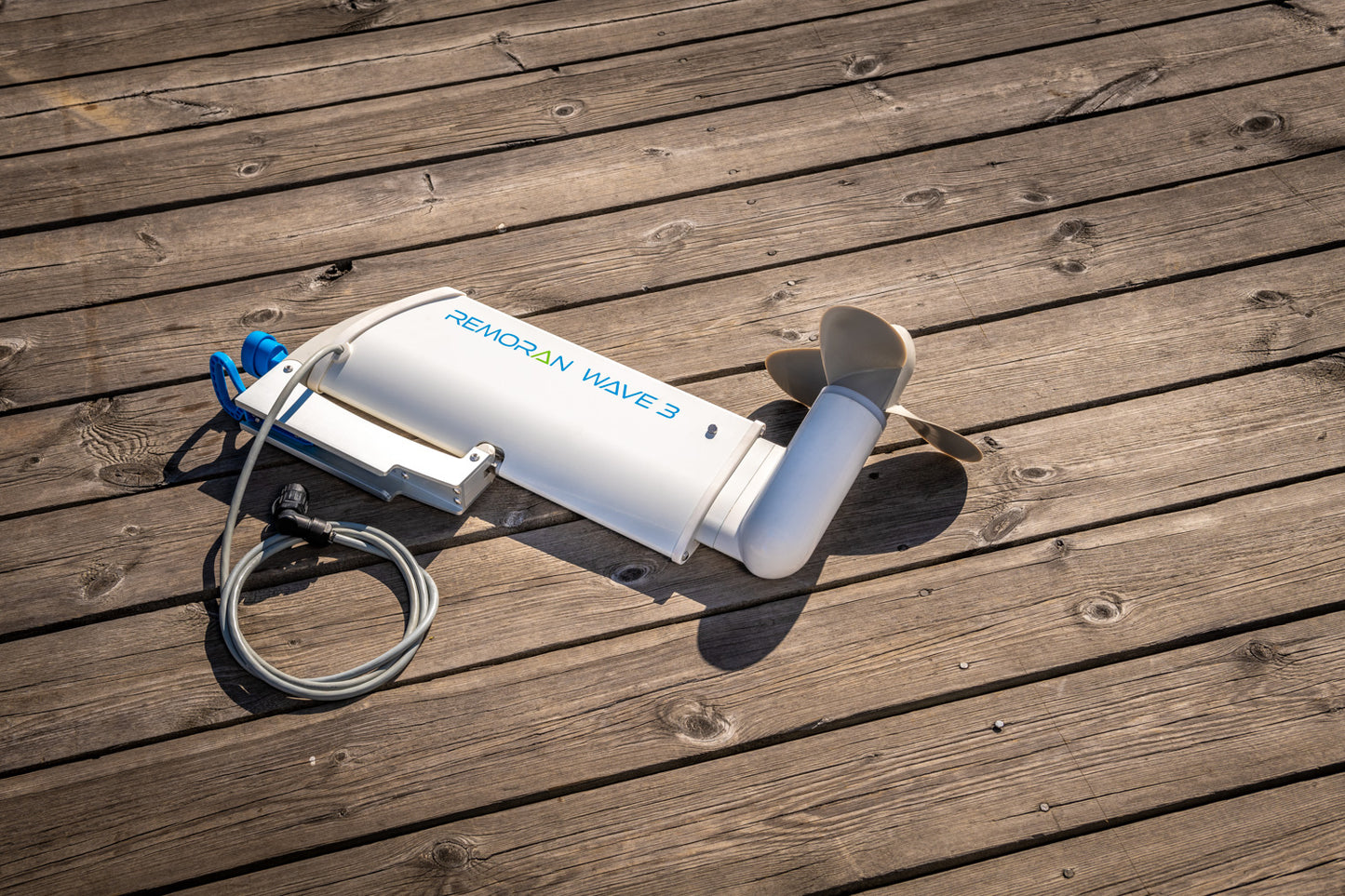 Remoran Wave 3 Hydrogenerator - 300W Sailboat Power Generator (GS / GD Models)