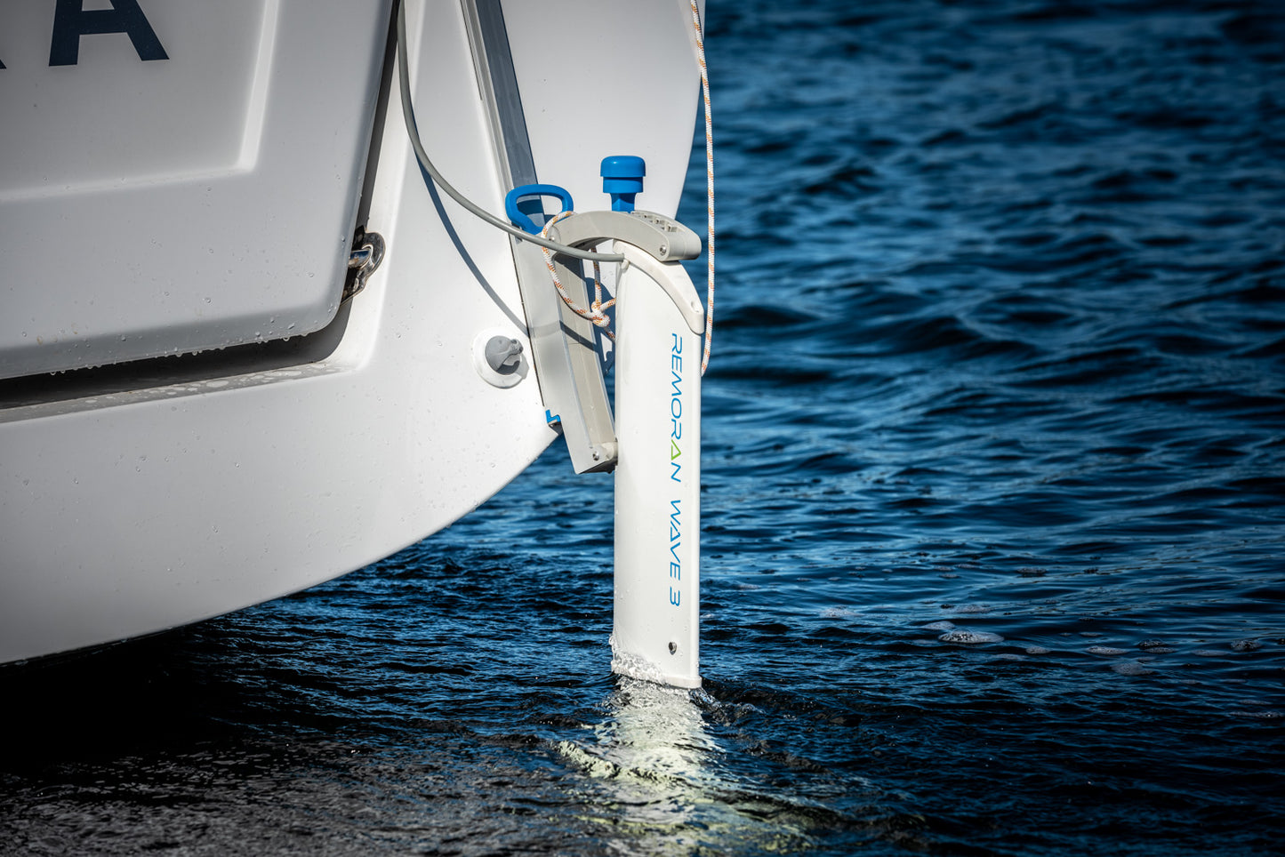 Remoran Wave 3 Hydrogenerator - 300W Sailboat Power Generator (GS / GD Models)